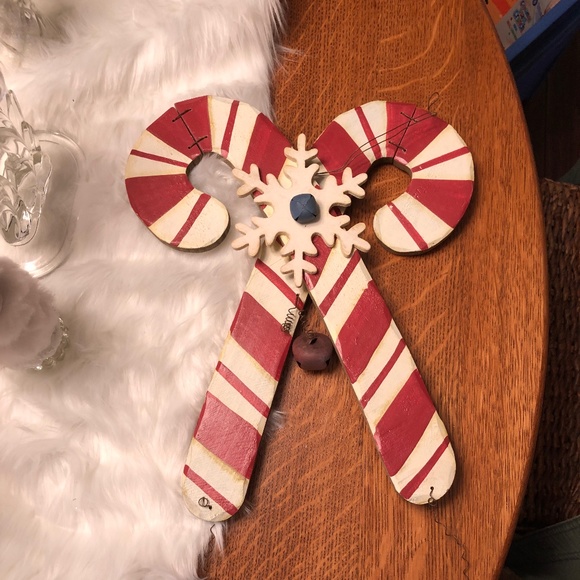 Pink & Cream Candy Cane Christmas Wall Decor - Picture 5 of 5